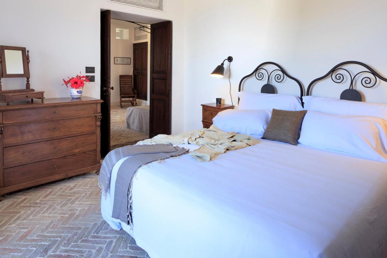 Hotel Signum Malfa  Luaran gambar